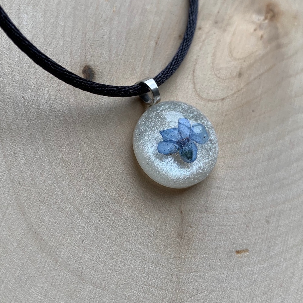 Real Forget-Me-Not Flower Necklace